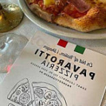 Pavarotti Pizza Mad