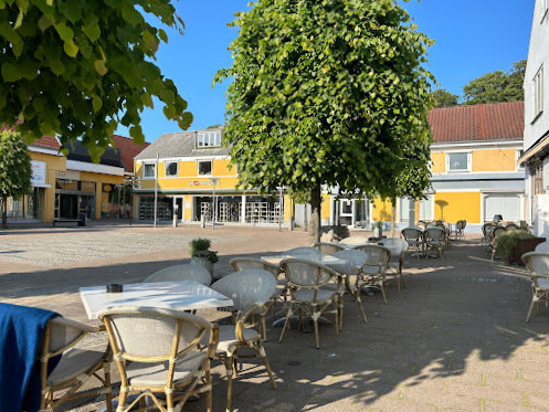 Charlies Cafe Steakhouse Udenfor
