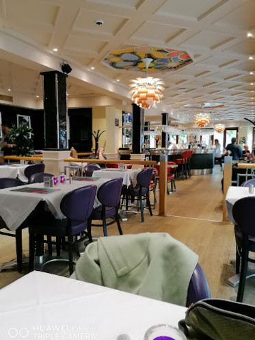 Cafe Vivaldi Mad