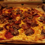 Kongens Pizza Sorte Gryde Mad