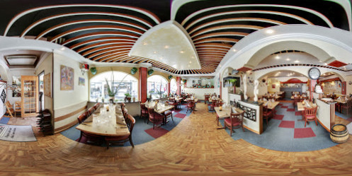Papas Pizzeria Udenfor