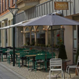 Papas Pizzeria Udenfor