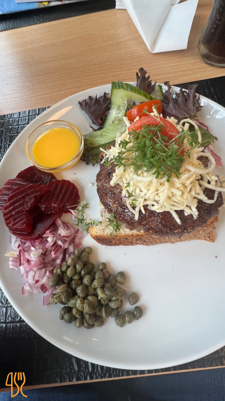 Skovmoellen Inde