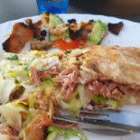 Marina Grill Cafe Udenfor
