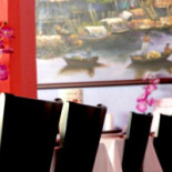 Thai 4 You Thai Og Take Away Udenfor
