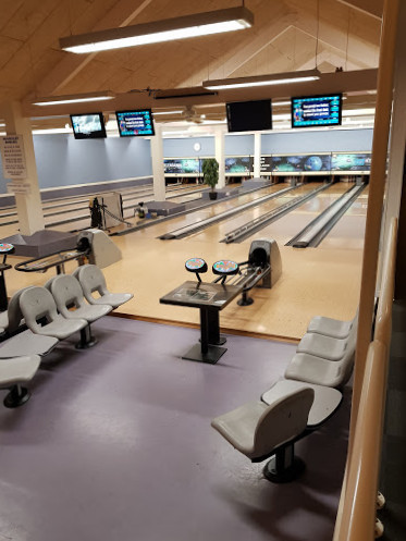 Bowl'n'fun Udenfor
