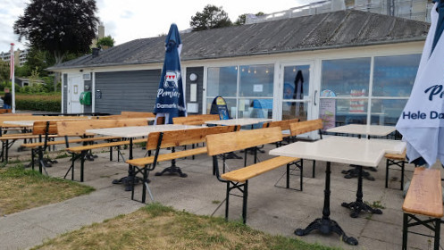 Skodsborg Strandkiosk Udenfor