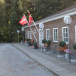 Lillering Skov Mad Ud Af Huset Selskaber Udenfor