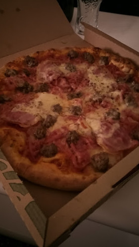 Milano Pizza Mad