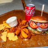 Reys Pizzeria Og Burger House Mad