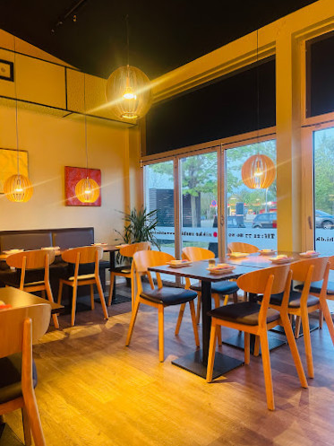 Nikko Sushi Udenfor