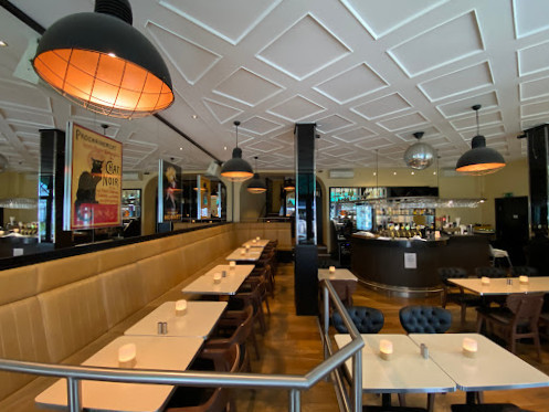 Hop In Cafe Inde