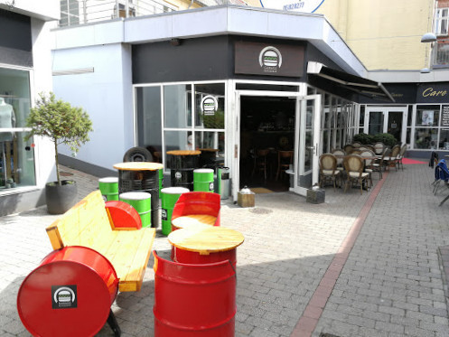Garage Burgerbar Udenfor