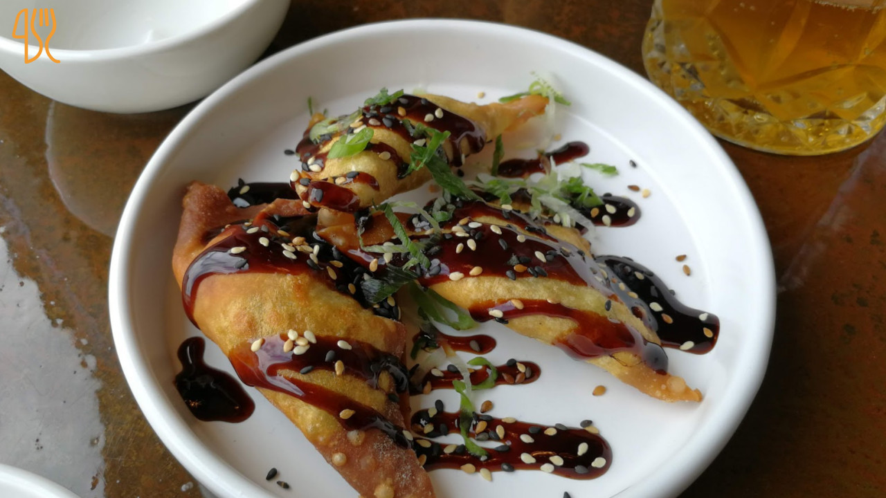 Aiko Sushi Udenfor