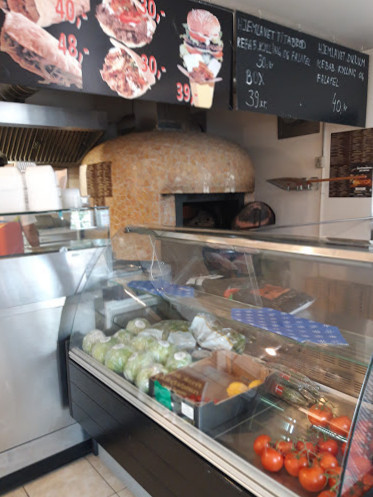 Orginale Gastronomi Pizzeria Udenfor