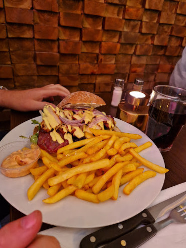 Cafe Typhon Udenfor