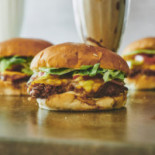 Madonna Burgerbar Inde