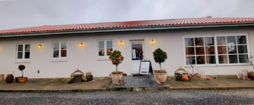 Tirstrup Dinner Udenfor