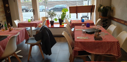 Trattoria Da Alfredo Udenfor