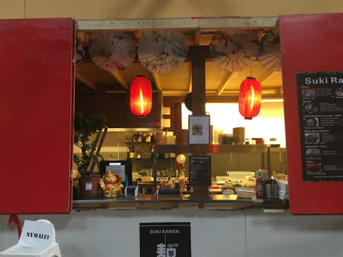 Suki Ramen Udenfor
