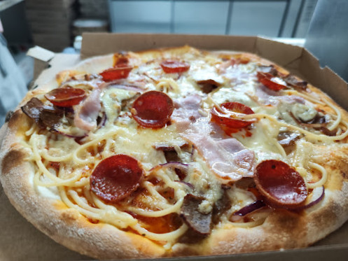 Hamzza Pizza Mad