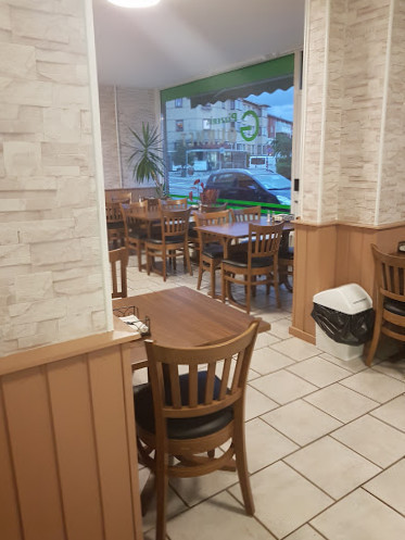 Gourmet Pizzaria Udenfor