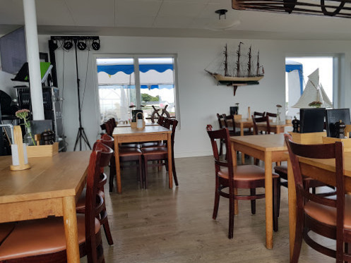 Mommark Marina Inde