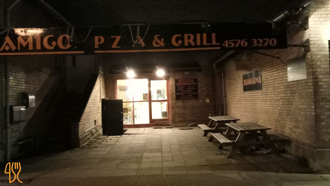 Amigos Pizza Udenfor
