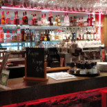 Cafe Noah Mad