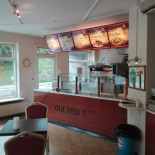 Goldens Pizza Og Burger Inde