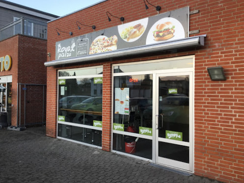 Royal Pizza Grill Udenfor