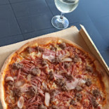 Dinos Pizzaria Mad