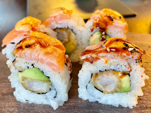 Kings Running Sushi Wok Mad