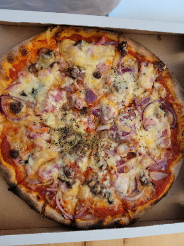 Younes Grill Pizza Mad
