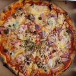 Younes Grill Pizza Mad