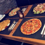 Deluxe Pizza Grill Mad