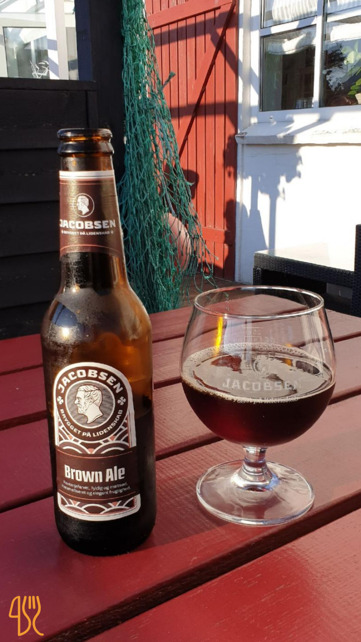 Hovmesteren/lokken Pub Udenfor