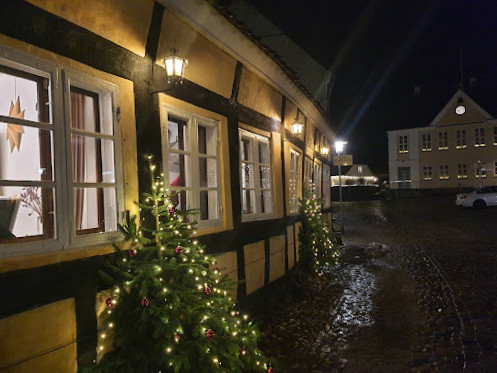 Postgården Udenfor