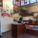 Pizza&burger House Udenfor
