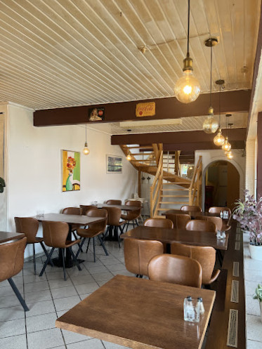 Kebabhuset Amore Udenfor