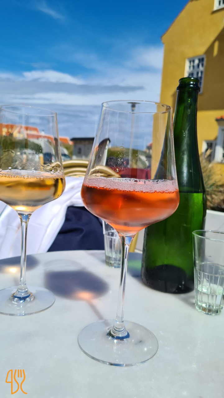 Soemaerket Vin- Ciderbar Udenfor