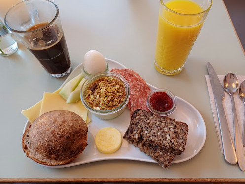 Tobis Café Inde
