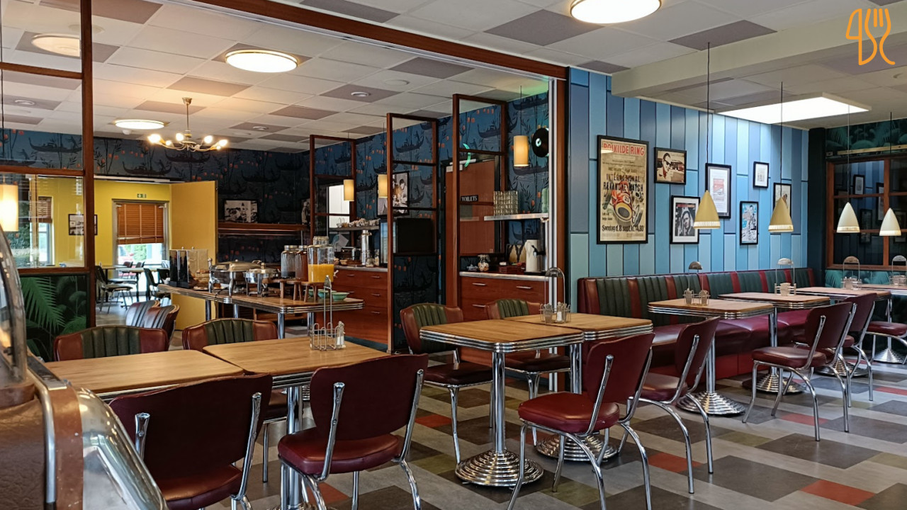 Sallie’s Restaurant Snack Bar Udenfor