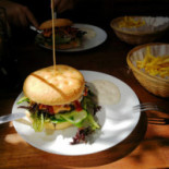 Jernbanegrillen Udenfor