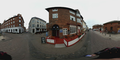 Strandborg Udenfor