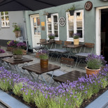 Lagoni Kaffebar Udenfor