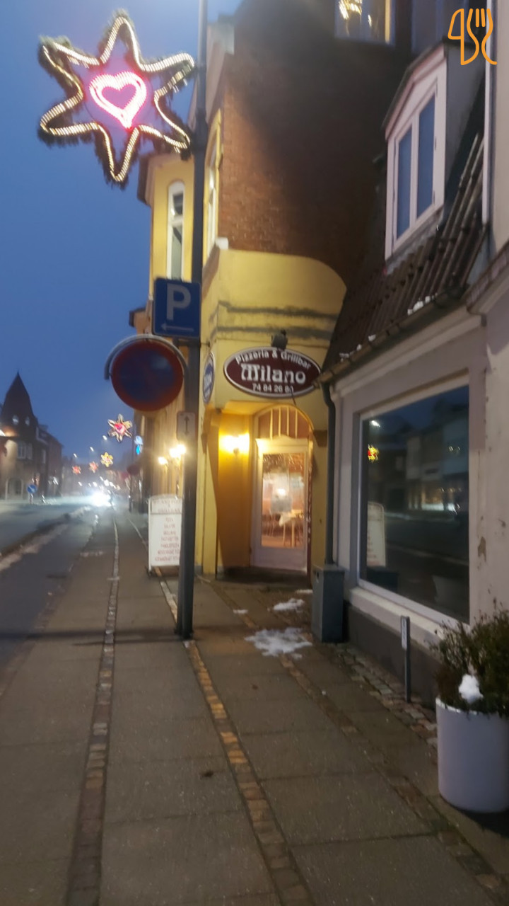 Milano Pizzabar Og Grill Udenfor
