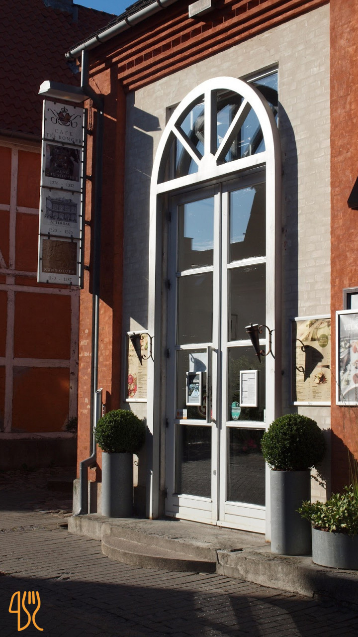 Cafe Tre Konger Udenfor
