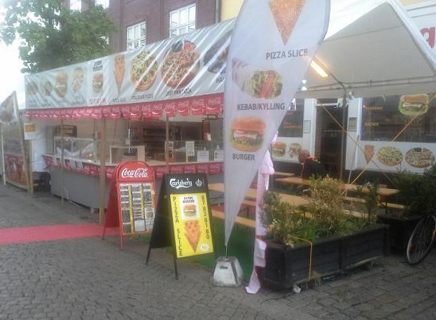 Byens Burger Udenfor