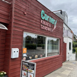 Corner Sandwich Og Kebab Udenfor